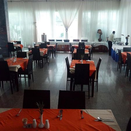 Golden Royale Hotel إينوجو المظهر الخارجي الصورة