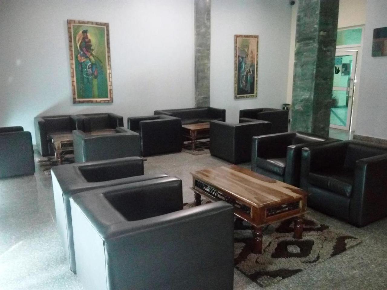 Golden Royale Hotel إينوجو المظهر الخارجي الصورة