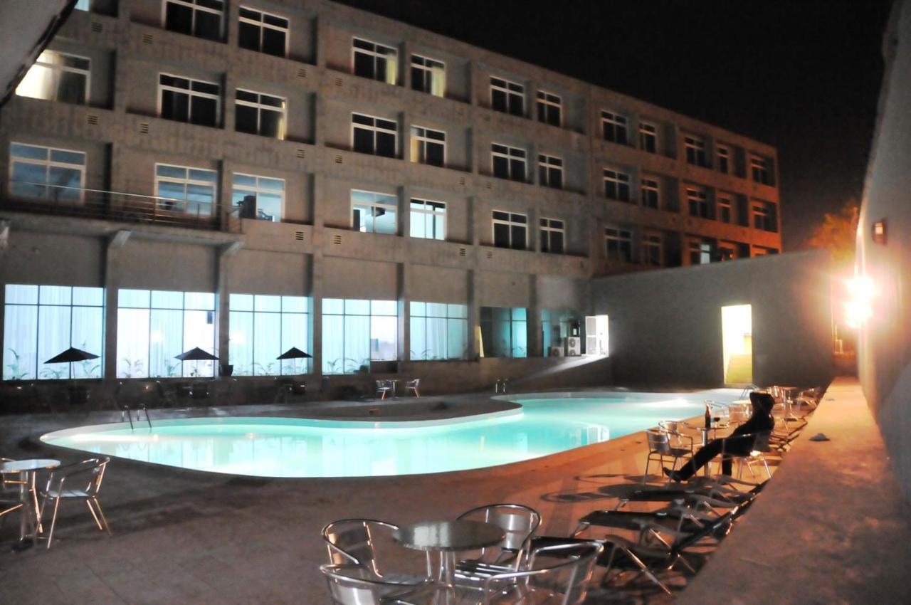 Golden Royale Hotel إينوجو المظهر الخارجي الصورة
